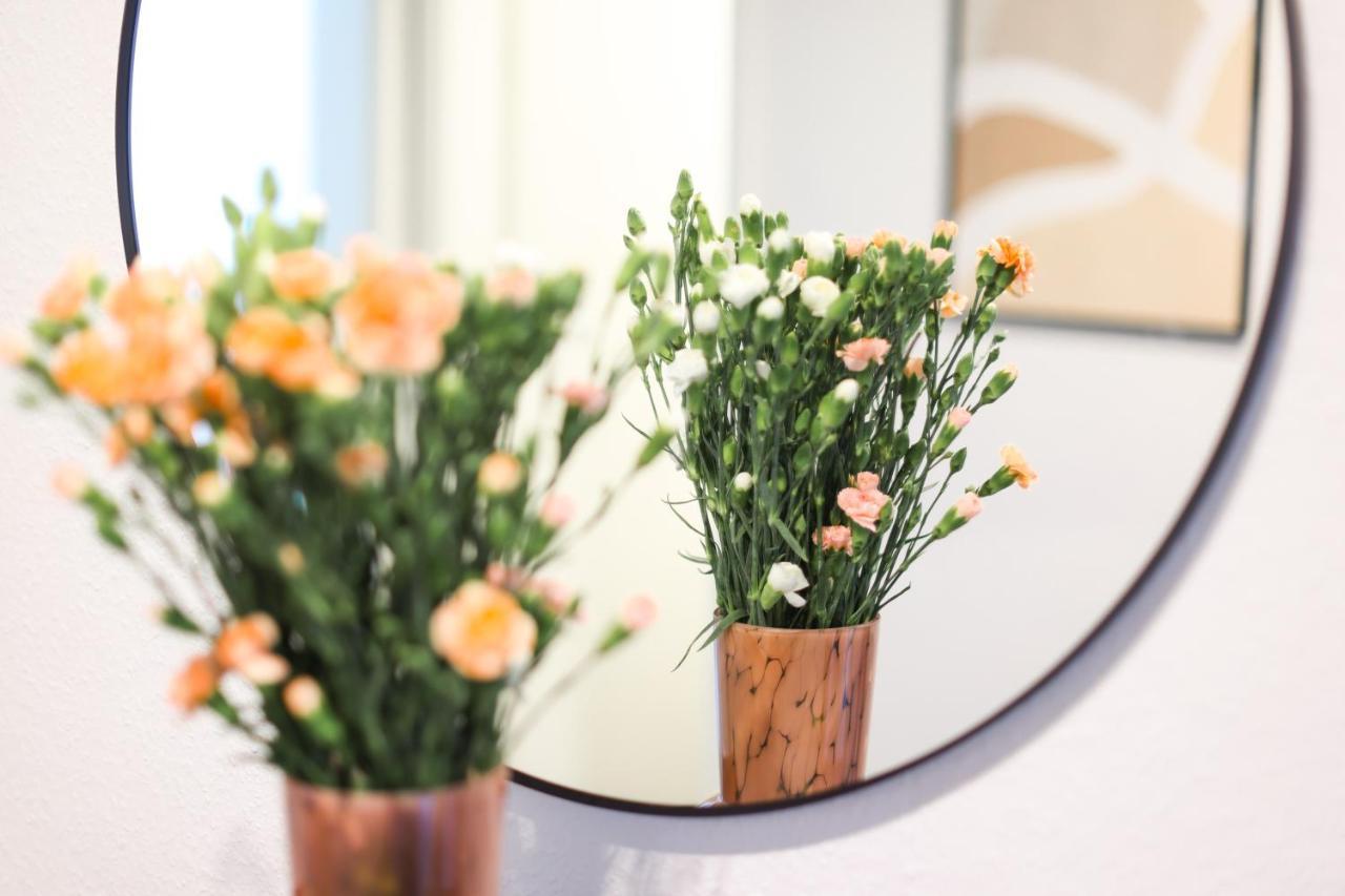 80Qm Luxurioese Designerwohnung Im Herzen Bochums מראה חיצוני תמונה
