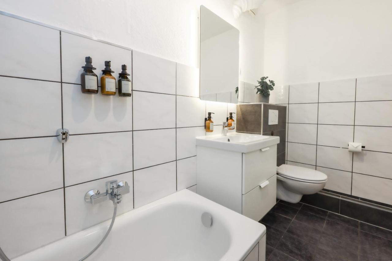 80Qm Luxurioese Designerwohnung Im Herzen Bochums מראה חיצוני תמונה